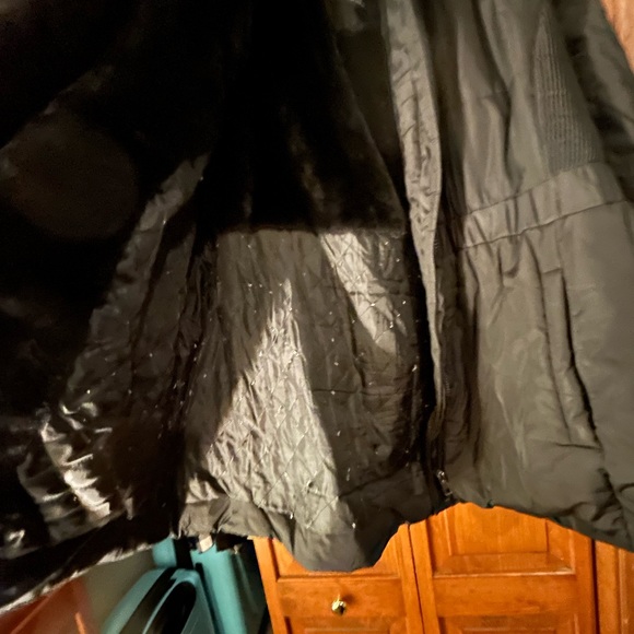 Black puffer winter coat from torrid! - Picture 3 of 3